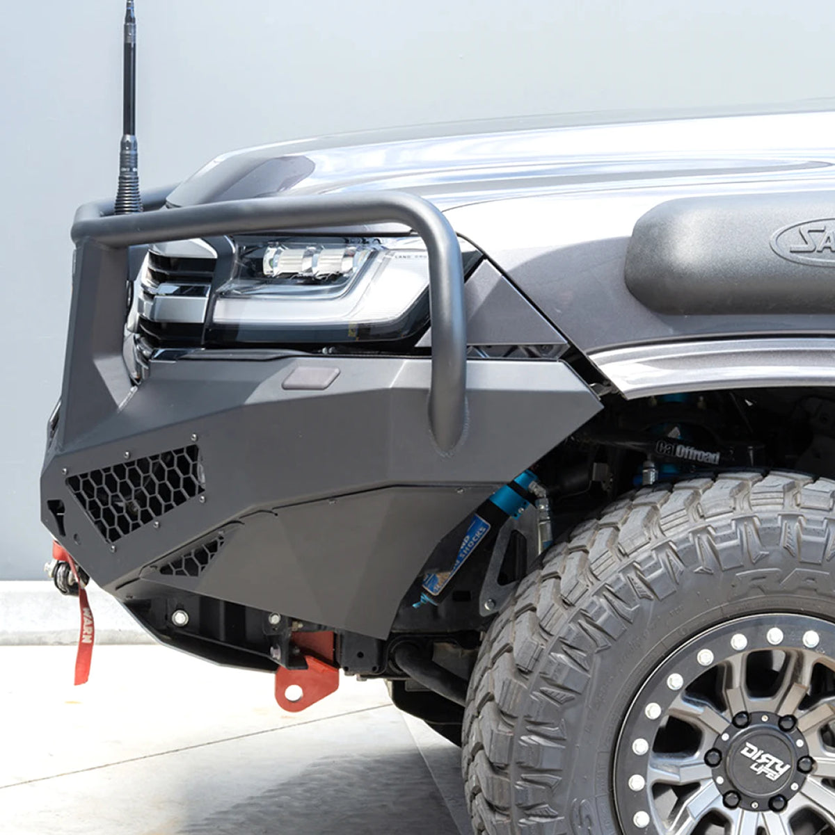 Toro Bull bar, To suit Toyota Land Cruiser 300 Series, 2021 on