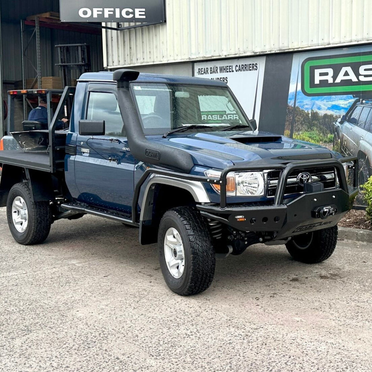79 Series Single Cab Toyota LandCruiser Revolution Rock Sliders & Rails - Black Custom Top / DPF Model, 2016-2023, Pre Facelift