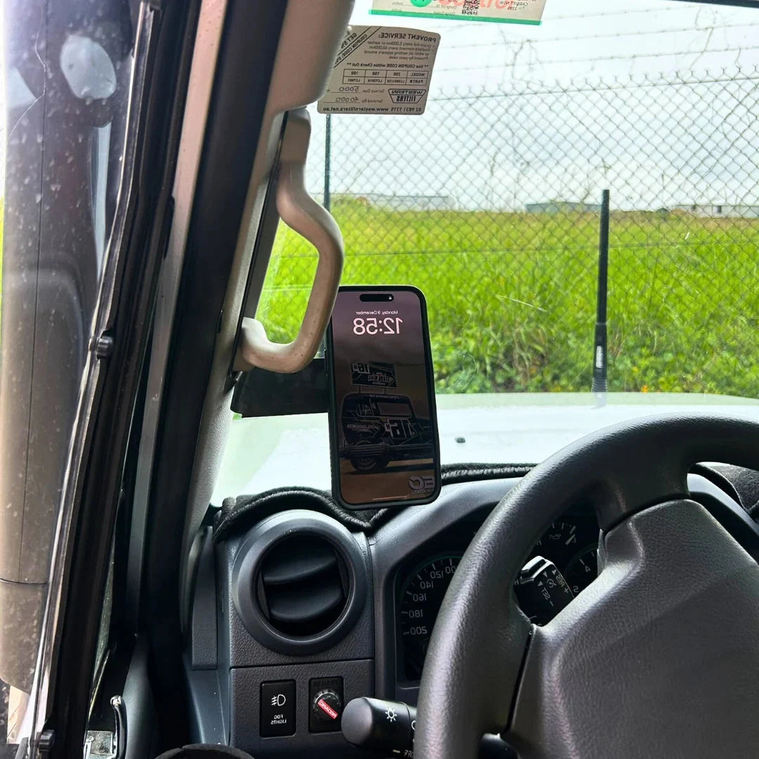 Toyota Land Cruiser 79 & 76 Series Dual Cab Phone Mount - LHD