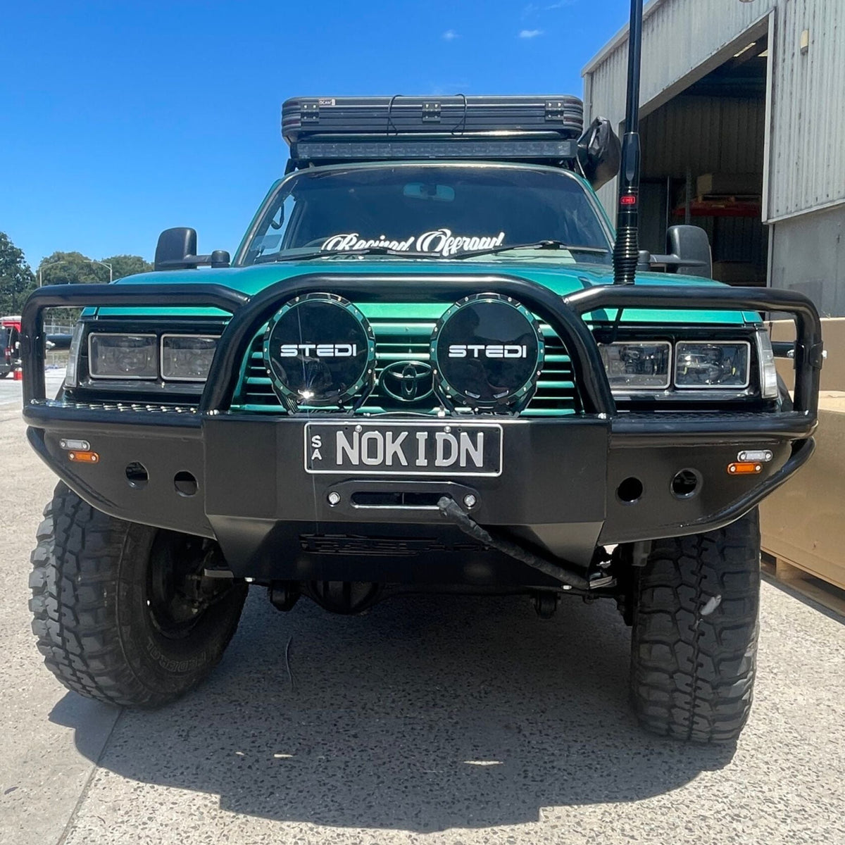 80 Series Toyota LandCruiser New Style Azza Bull Bar - 1997