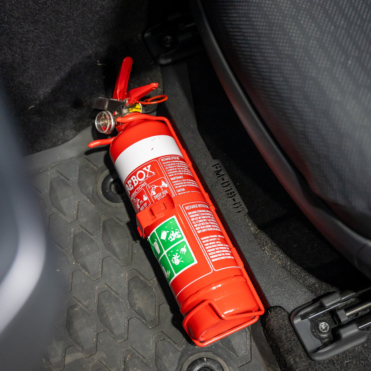 Fire Extinguisher Bracket + 1kg Fire Extinguisher | Toyota Prado 250