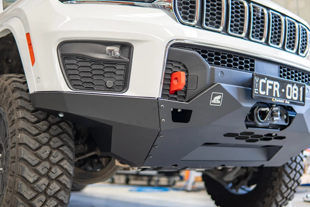 Pre Runner, Steel front bumper WL and L Grand Cherokee 2022 to current  Overland Only