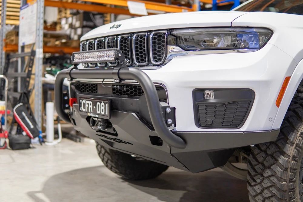 Pre Runner, Steel front bumper WL and L Grand Cherokee 2022 to current  Overland Only