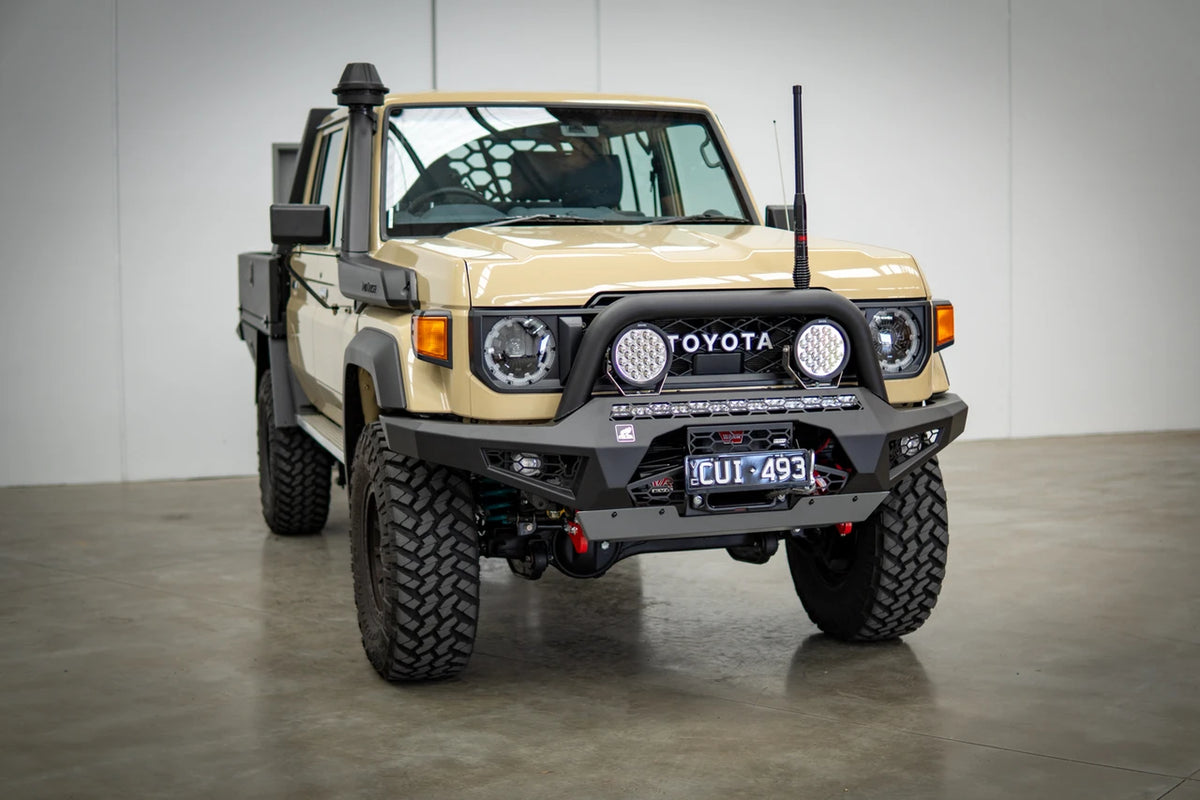 Offroad Animal - Predator Bull bar, Suitable for Toyota Land Cruiser (facelift) 76, 78, 79 Dual Cab, 2024 on
