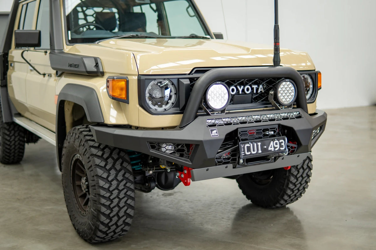 Offroad Animal - Predator Bull bar, Suitable for Toyota Land Cruiser (facelift) 76, 78, 79 Dual Cab, 2024 on