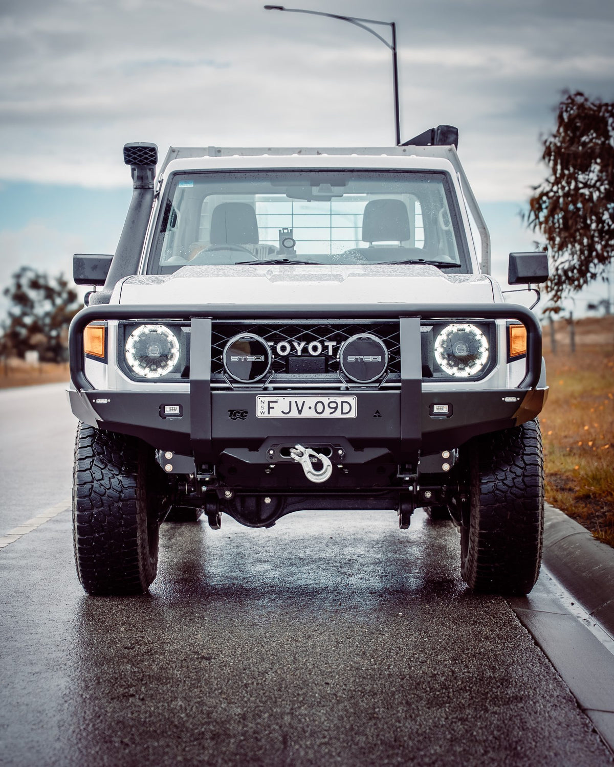 70 Series Single Cab Bull Bar - Facelift (2024 - Present)