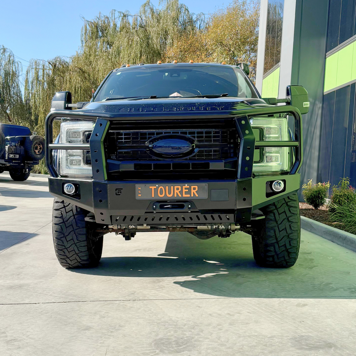 Ford F250 / F350 Dallas (Hooped) Bull Bar - F250 (2017-2022)
