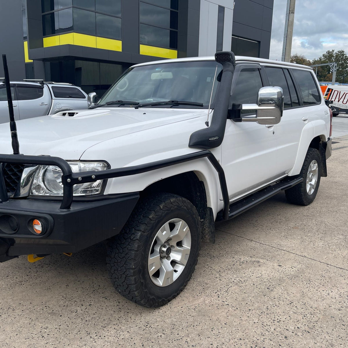 Raslarr - GU Nissan Patrol Revolution Rock Sliders & Rails