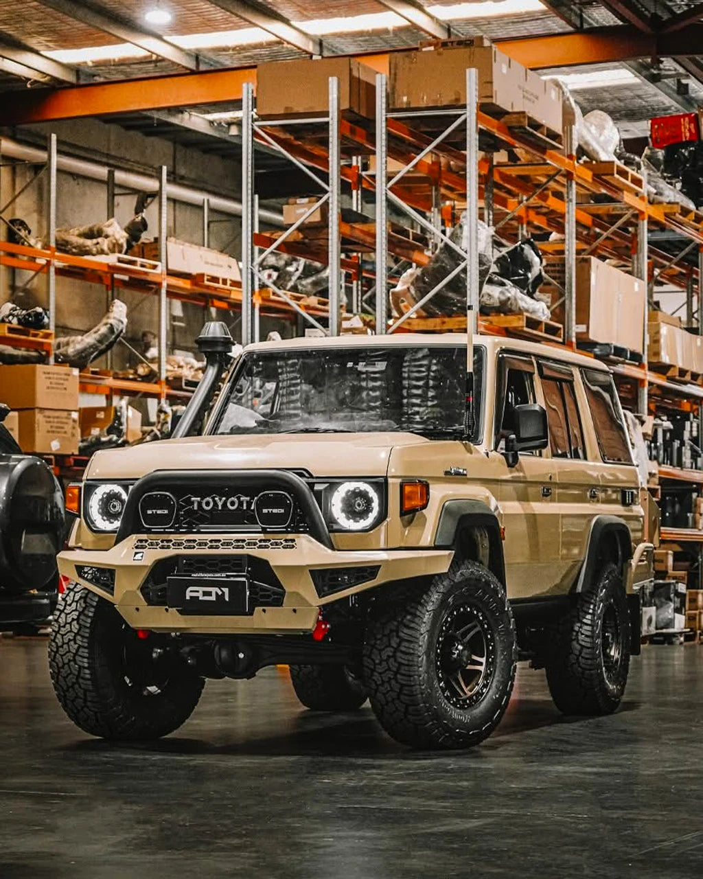 Offroad Animal - Predator Bull bar, Suitable for Toyota Land Cruiser (facelift) 76, 78, 79 Dual Cab, 2024 on