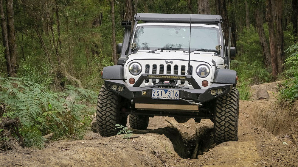Offroad Animal - Predator Bull bar, Jeep Wrangler JK 07-2018