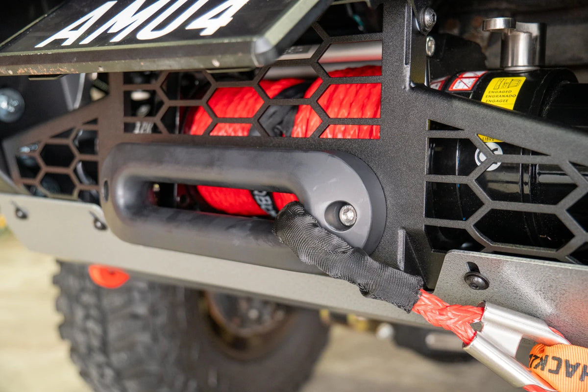 Toro bull bar to suit, Landcruiser 105 series 1998-2007