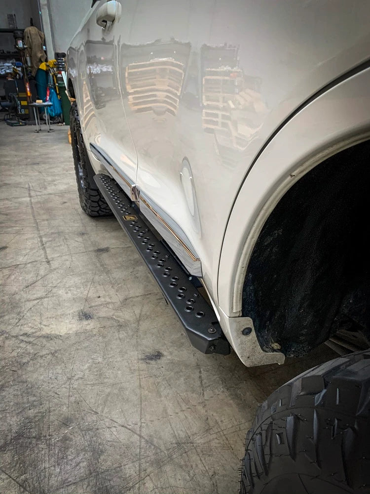 Offroad Animal - Rock Sliders, Suitable for Toyota Land Cruiser 200 Series, 2007 to 2021