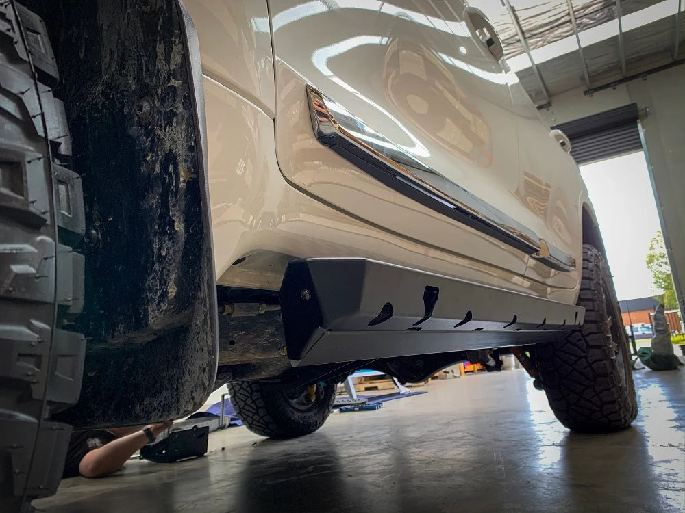 Offroad Animal - Rock Sliders, Suitable for Toyota Land Cruiser 200 Series, 2007 to 2021