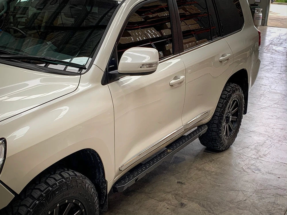 Offroad Animal - Rock Sliders, Suitable for Toyota Land Cruiser 200 Series, 2007 to 2021