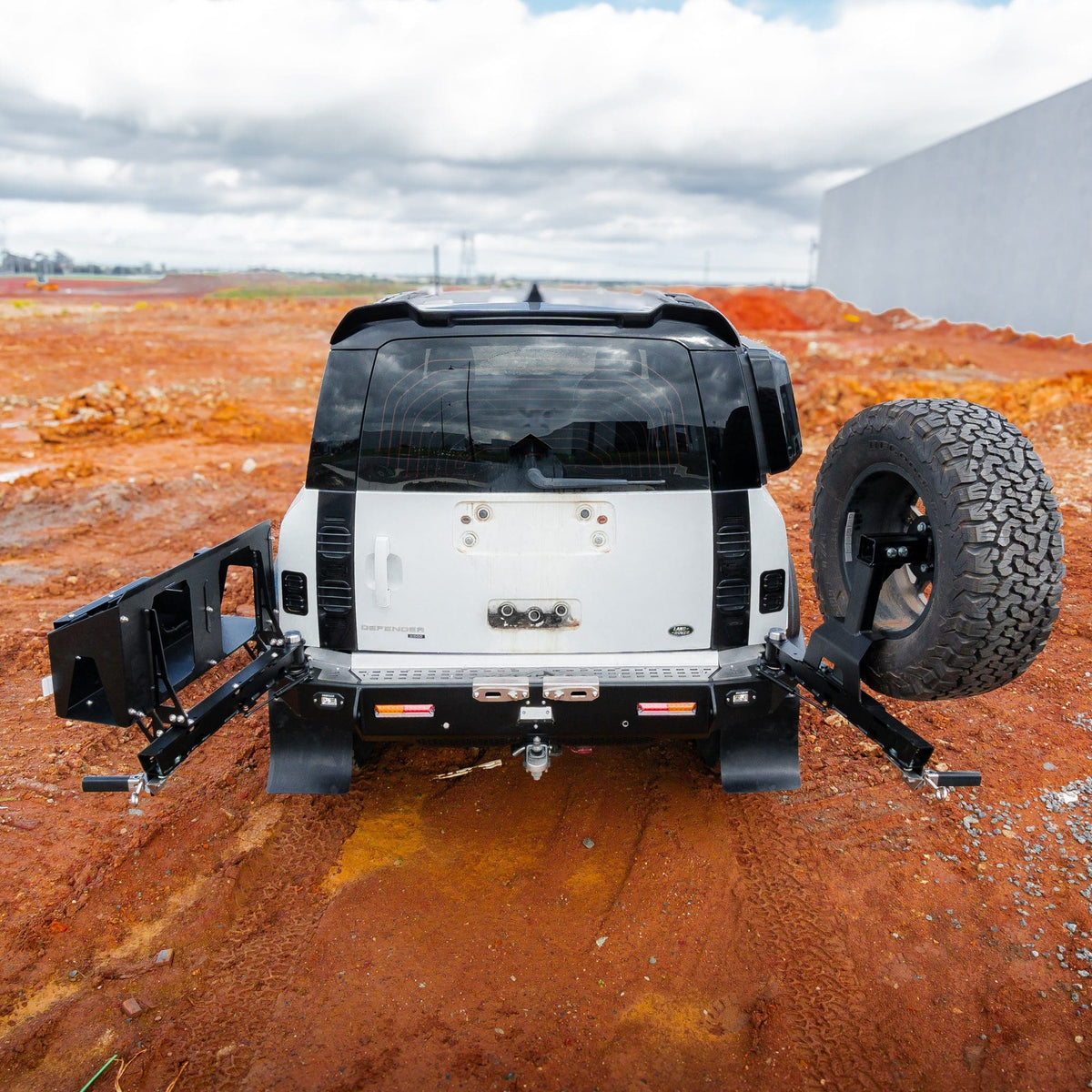 The Cruiser Company - Land Rover Defender 2020+ Rear Bar