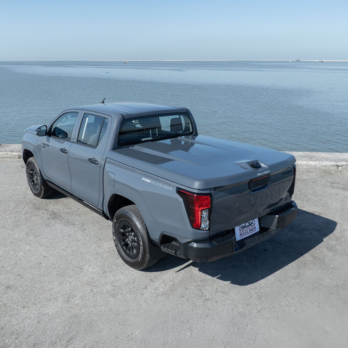 Maxliner Toyota Hilux ABS Hard Lid (2026)
