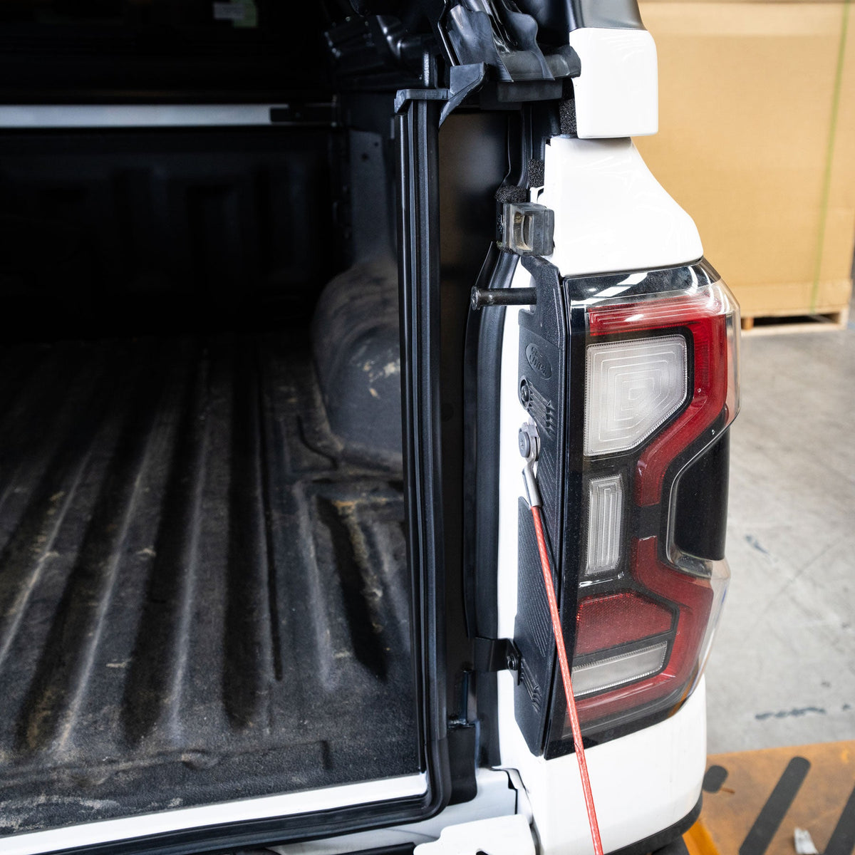 Maxliner Mitsubishi Triton & Nissan Navara Dust Seal Kit