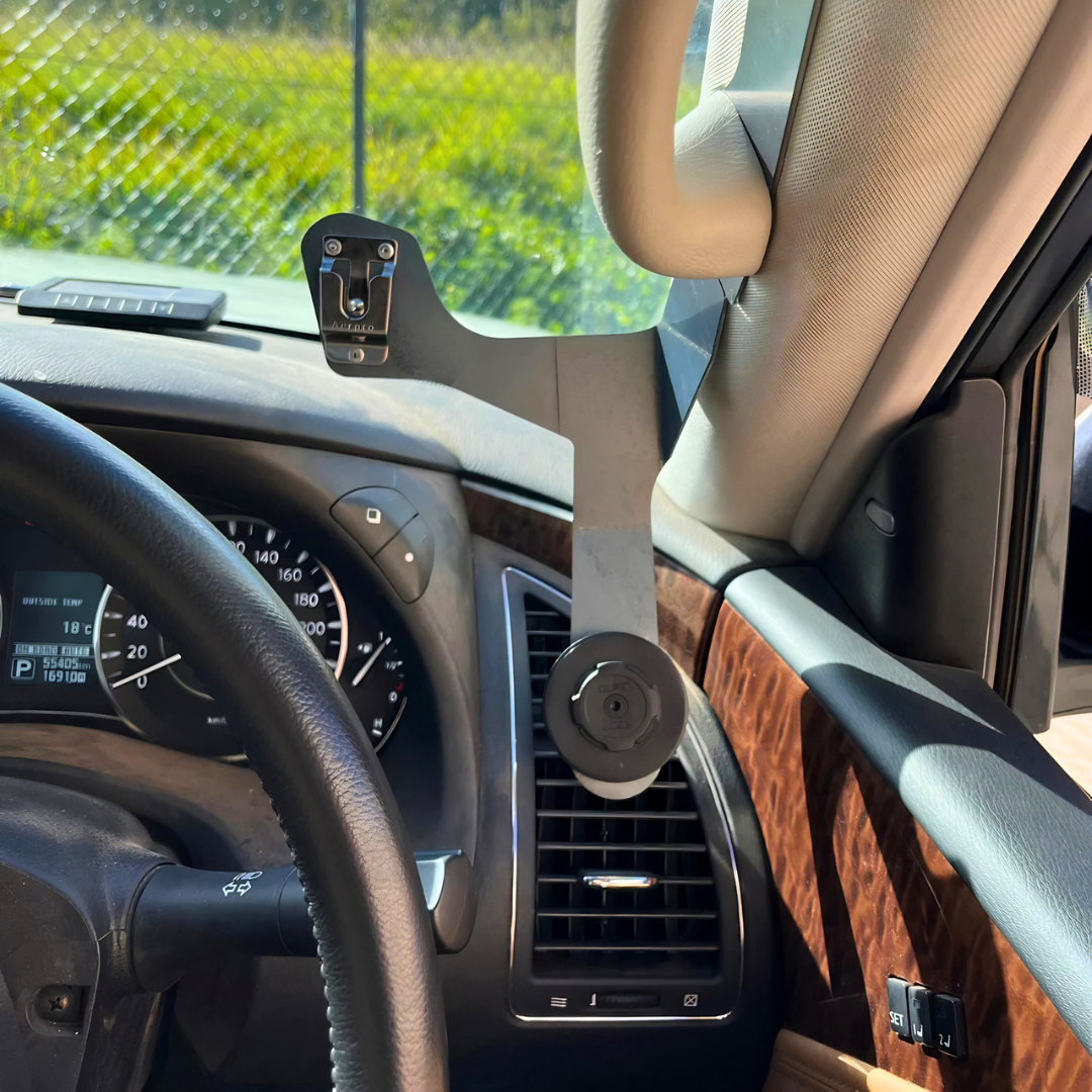 Nissan Patrol Y62 Phone and UHF Mount