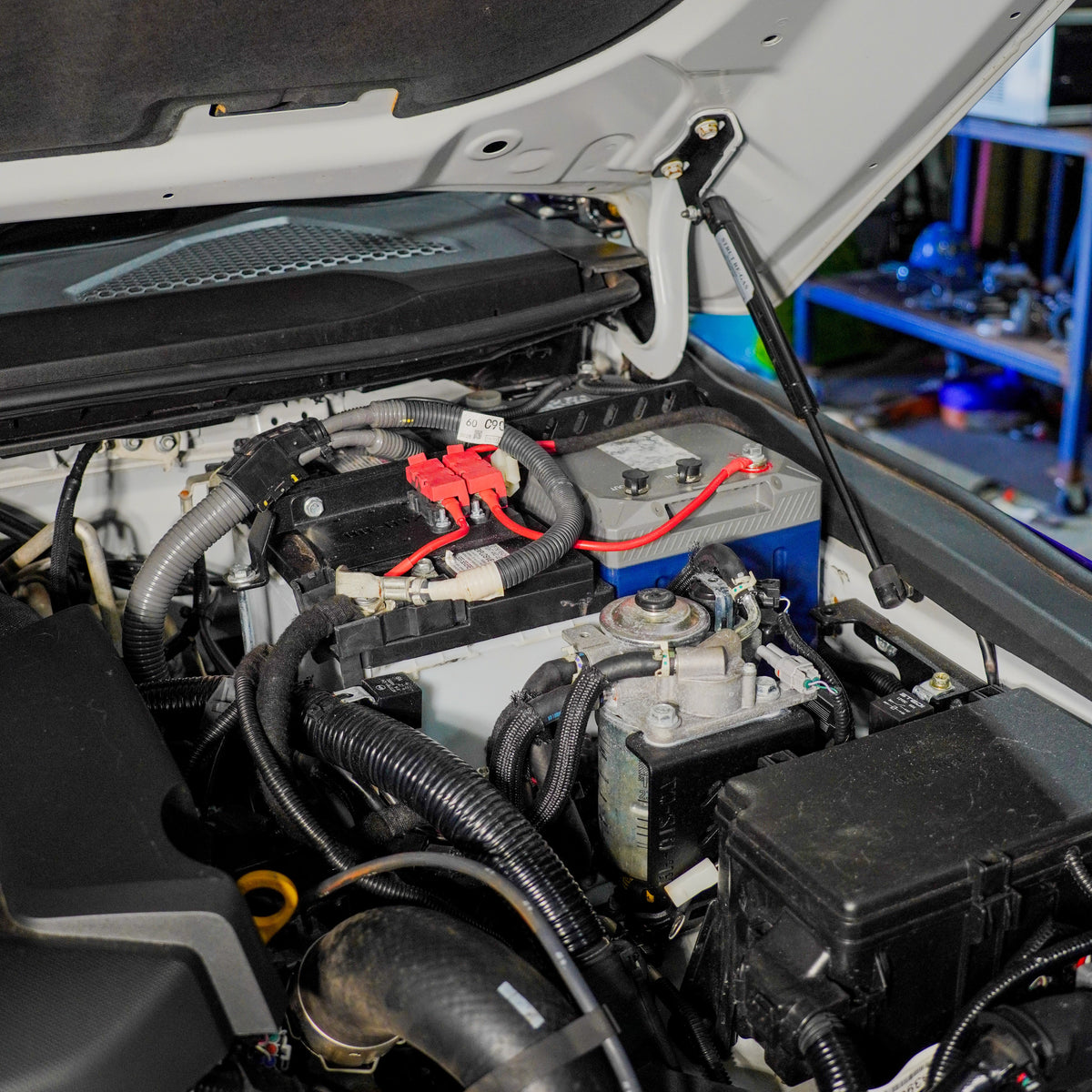 The Ultimate Dual Battery Kit | Toyota Prado 250 - Yes please - Invicta Xero 12V 120Ah