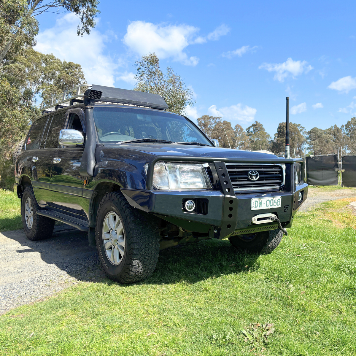 100 Series IFS Toyota LandCruiser Dallas Bull Bar - 1999