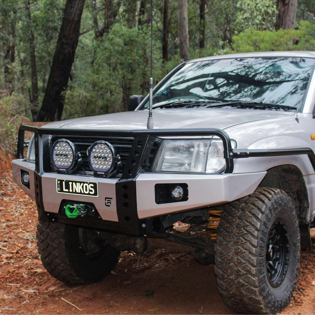 105 Series Toyota LandCruiser Dallas Bull Bar - 1999