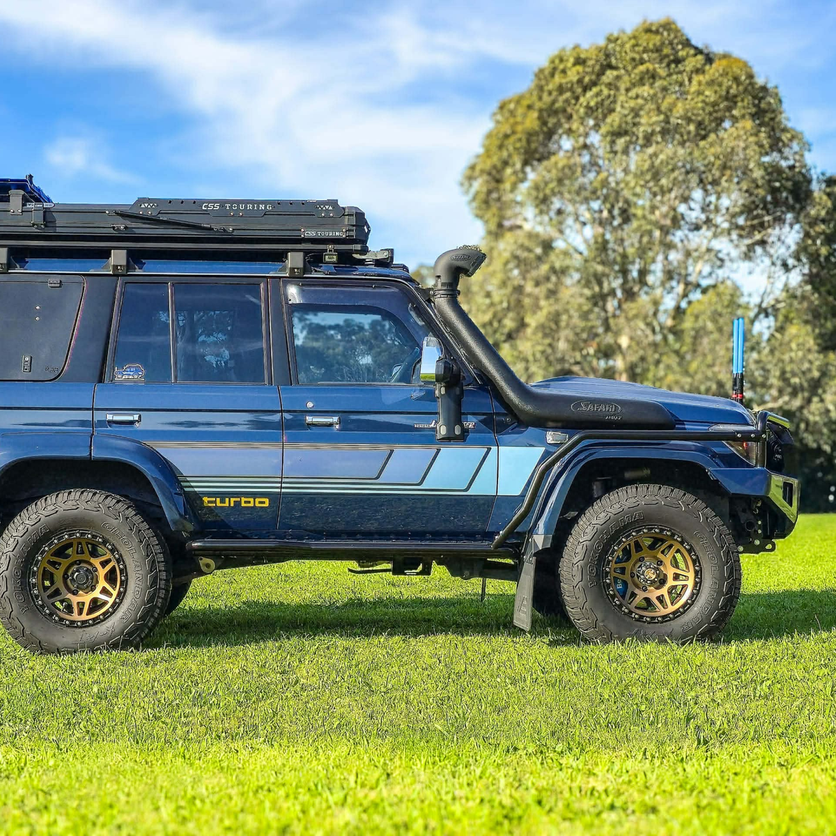 76 Series Toyota LandCruiser Revolution Rock Sliders & Rails - Pre DPF, 2007-2016 / Black Checker Top