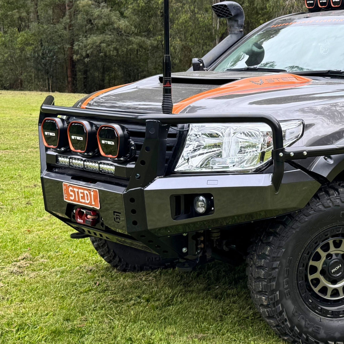 200 Series Toyota LandCruiser Dallas Bull Bar - Facelift (2016-2021) / VX