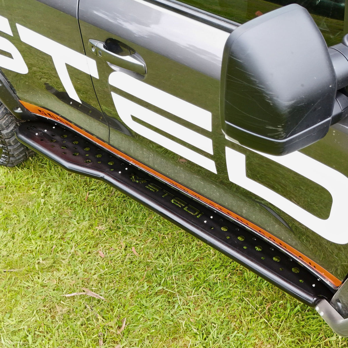 200 Series Toyota LandCruiser Revolution Rock Sliders - Multi Hole Top / Sahara / Yes KDSS