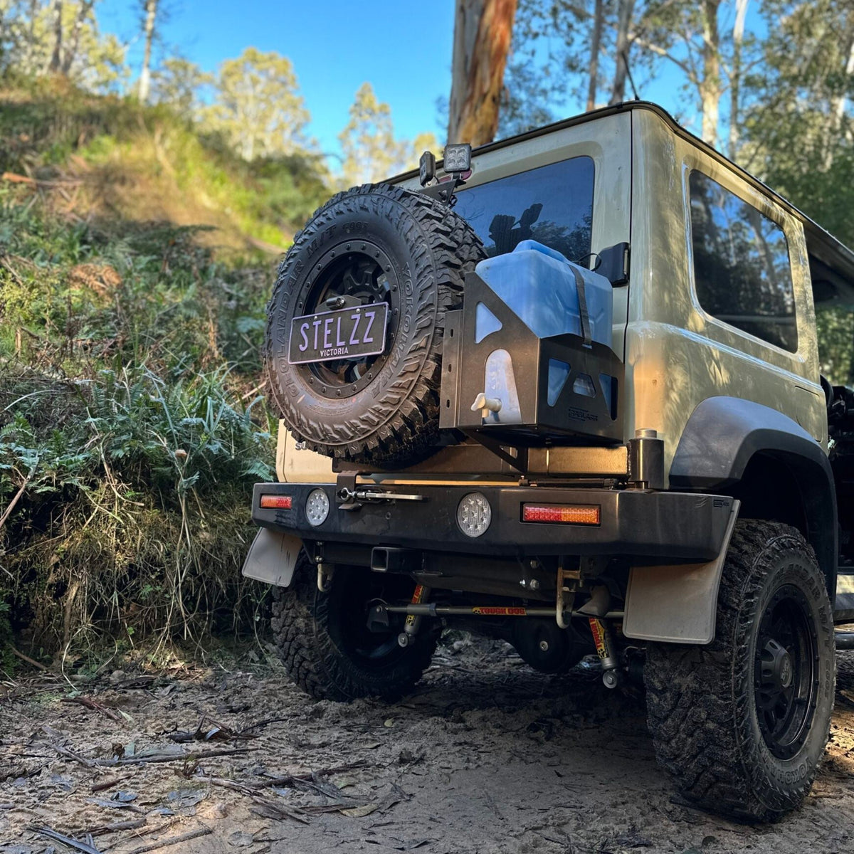 Suzuki Jimny JB74 Rear Bar - Tow Bar (Rear bar with integrated tow bar)