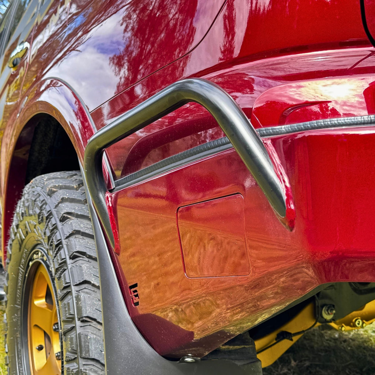 S5 Y62 Nissan Patrol Rear Bar V2 (Super High Clearance) - 2024 / Yes 360 Camera / Side Hoops: Yes