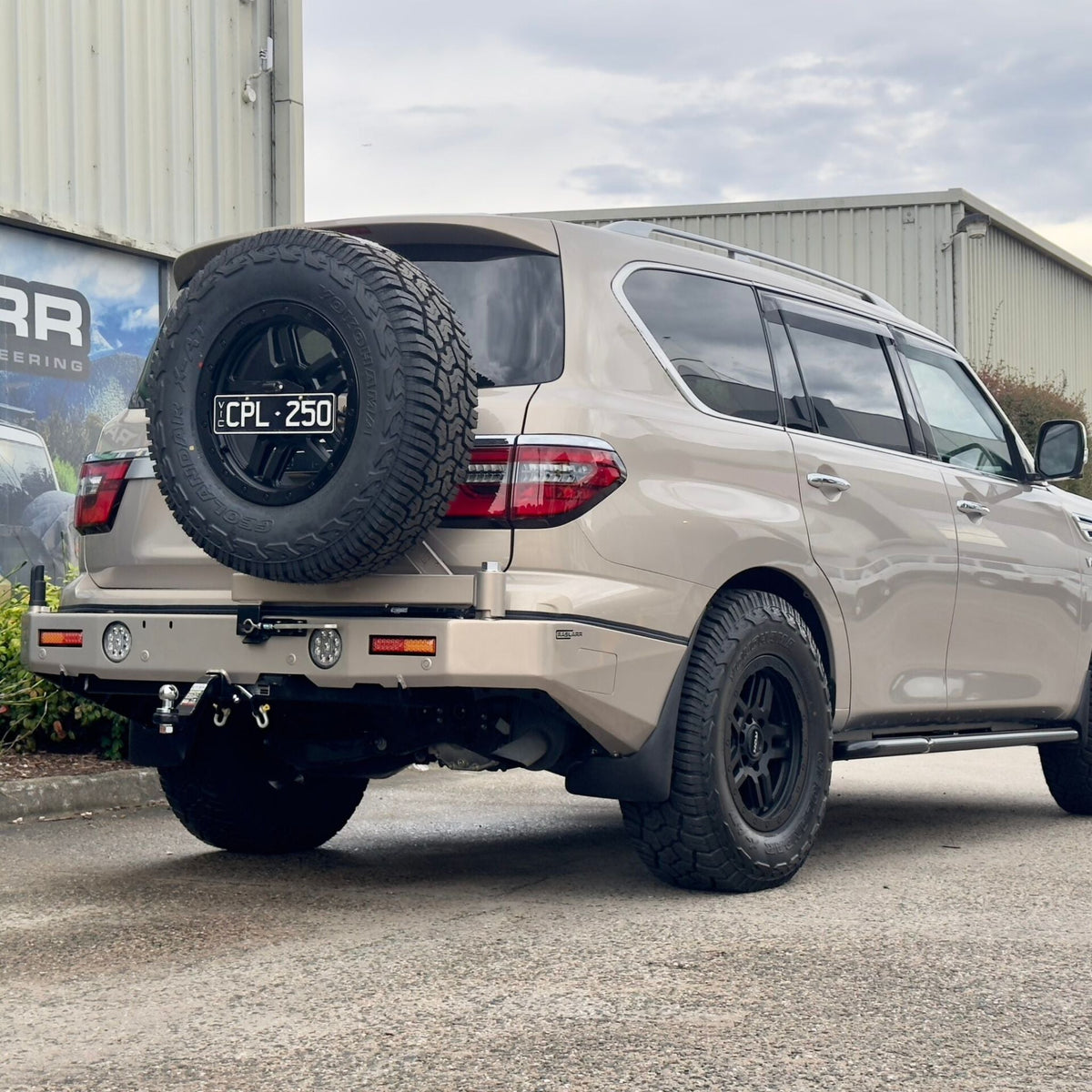 S5 Y62 Nissan Patrol 'OG' Rear Bar - 2025 / No 360 Camera / Side Hoops: No