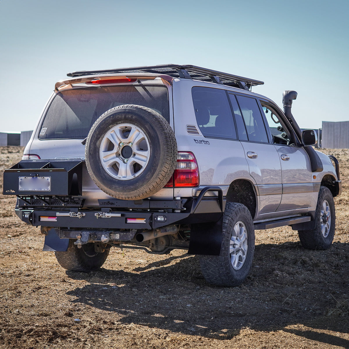 The Cruiser Company - 100 Series Rear Bar