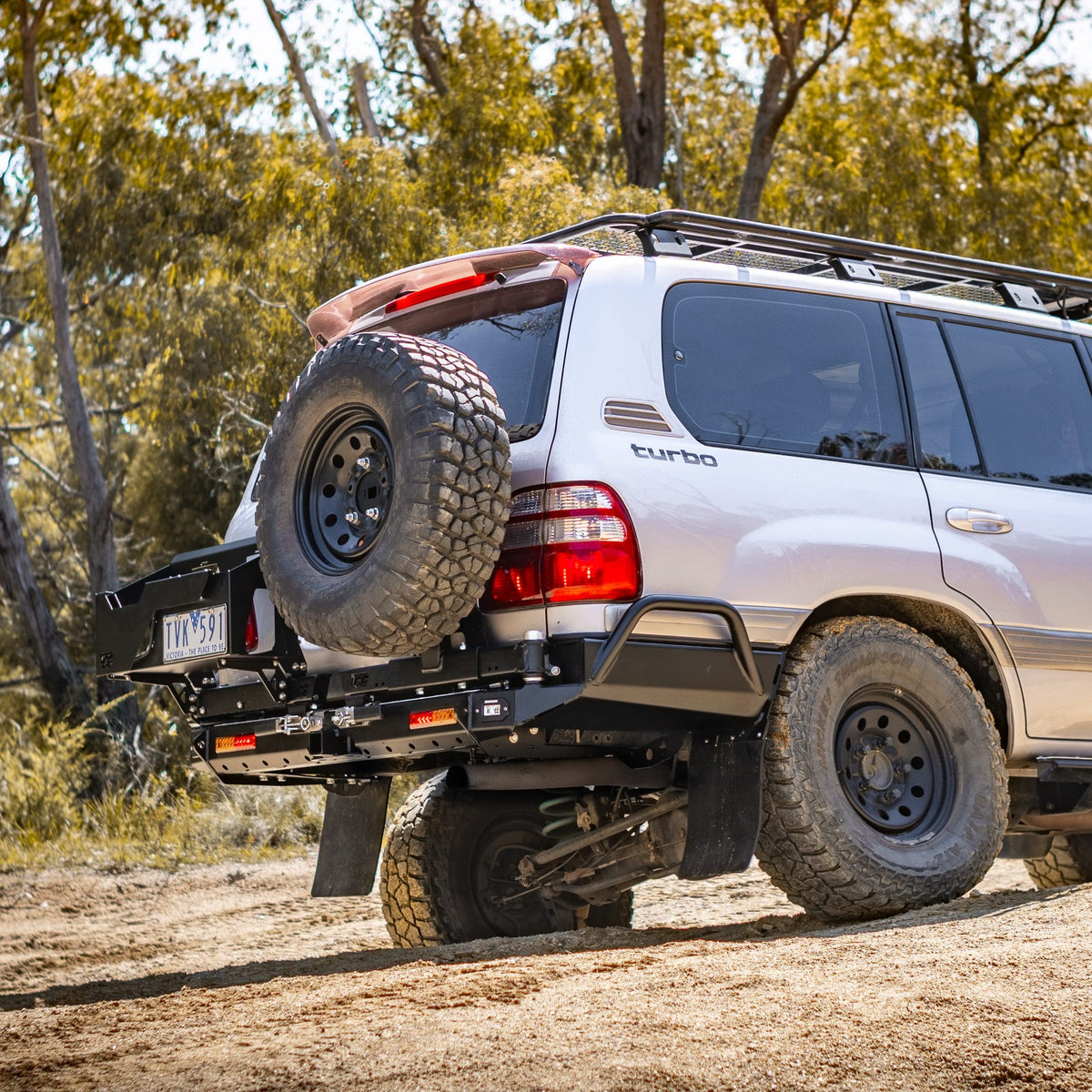 The Cruiser Company - 100 Series Rear Bar Tow Bar