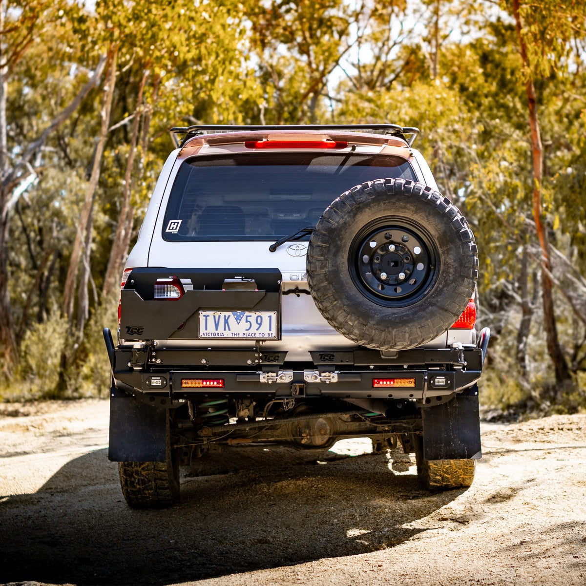 The Cruiser Company - 100 Series Rear Bar Tow Bar