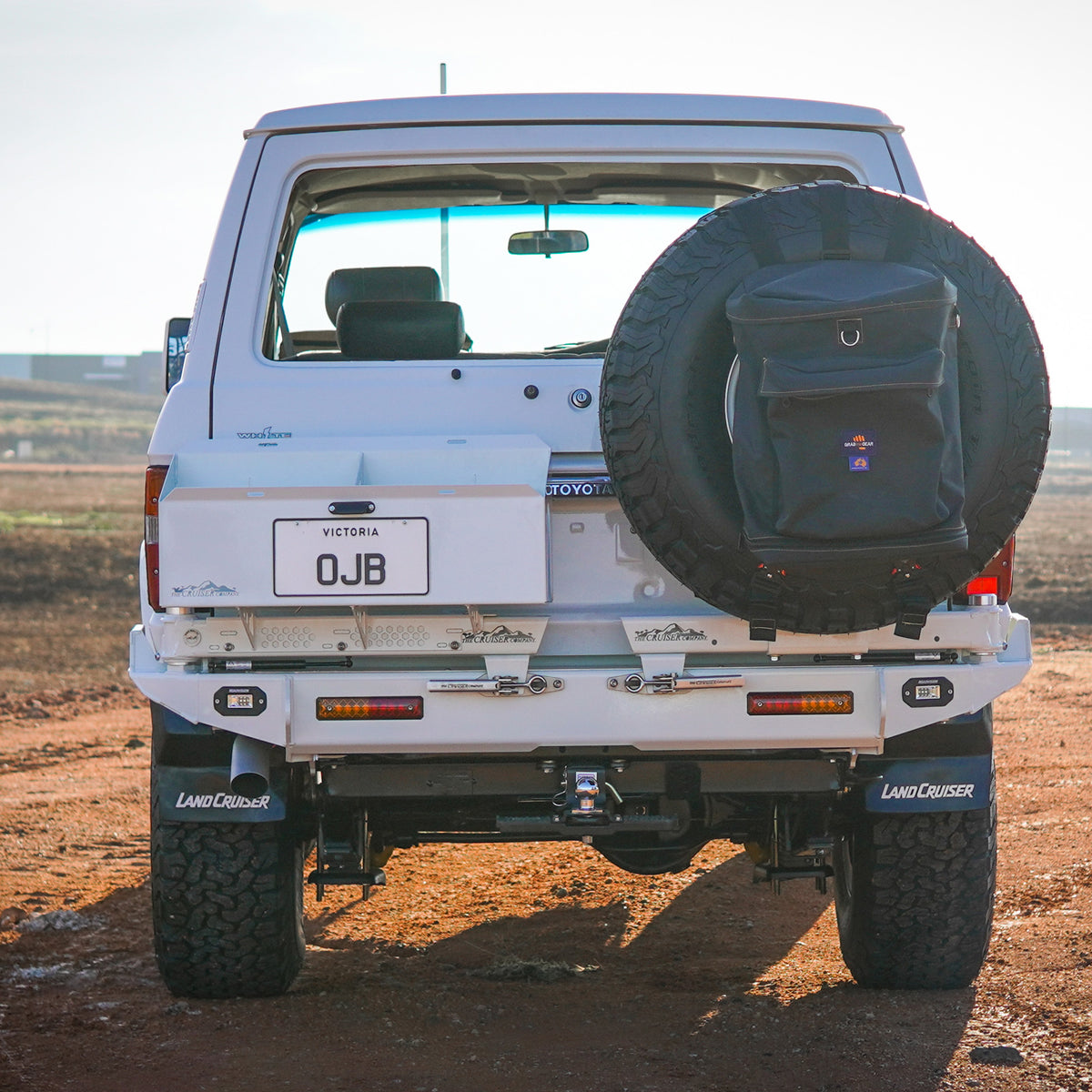 The Cruiser Company - 60 Series Rear Bar