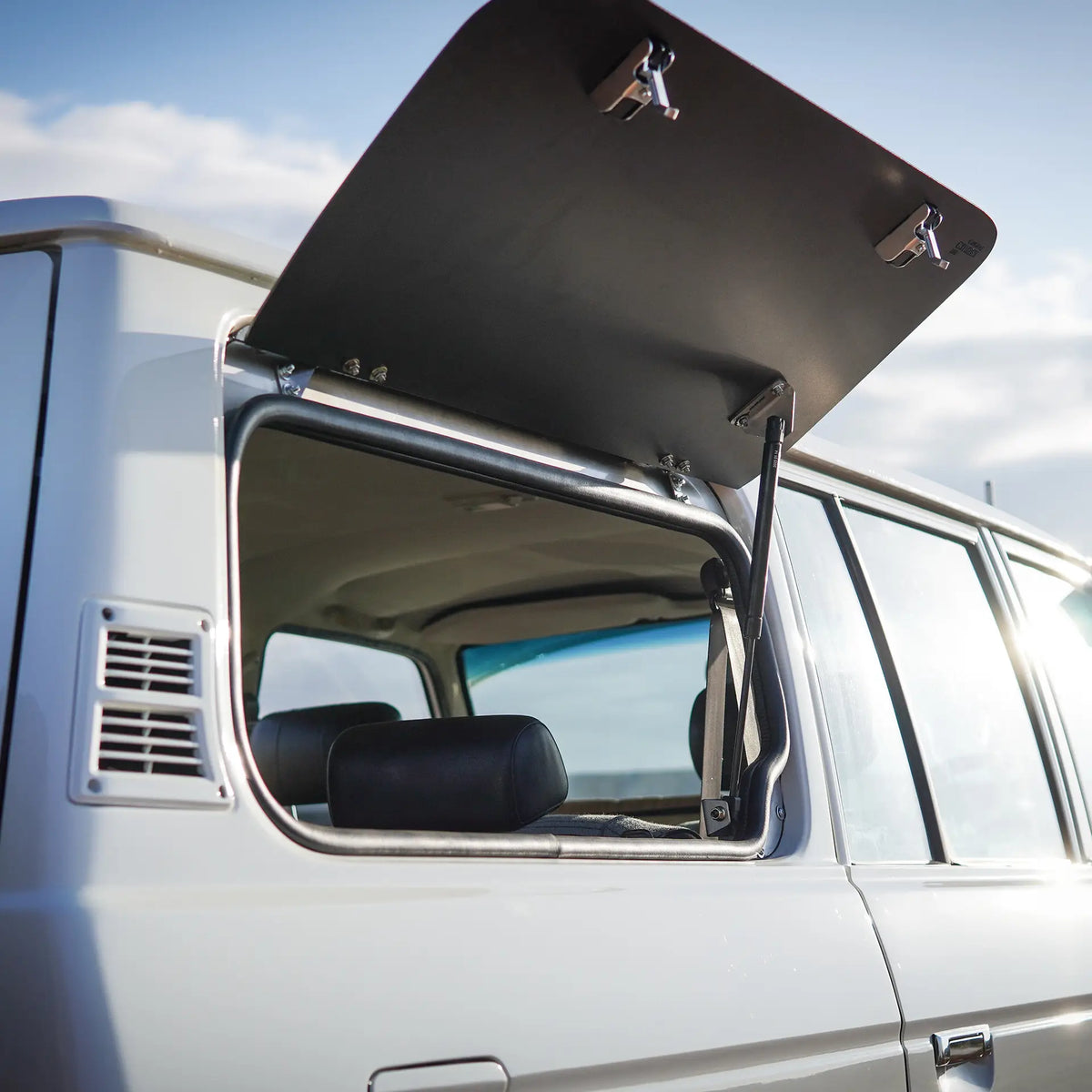 The Cruiser Company - Toyota LandCruiser 60 Series Lift Up Window