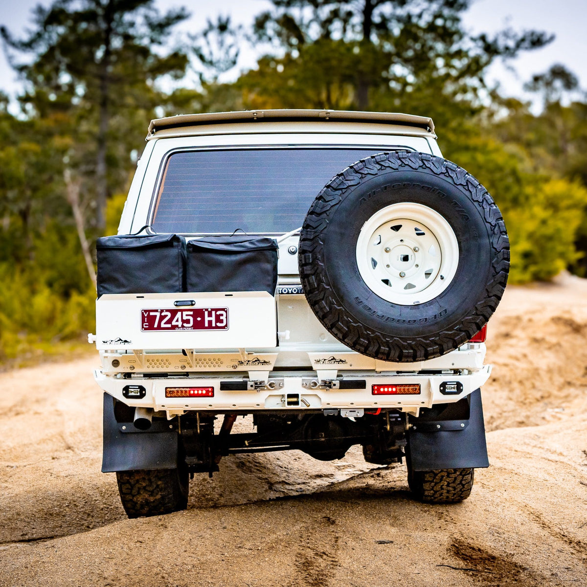 The Cruiser Company - 60 Series Tow Bar Rear Bar