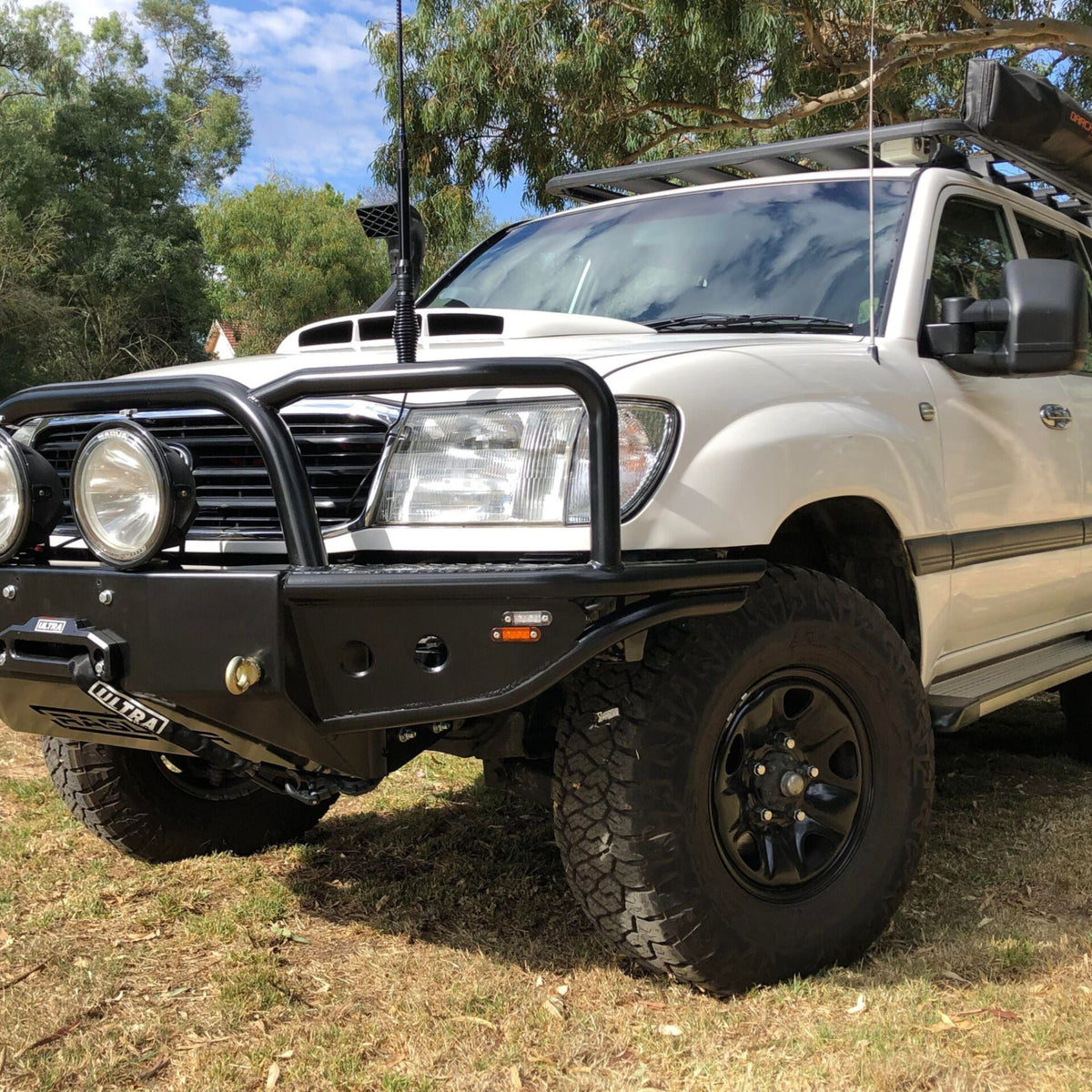 100 Series IFS Toyota LandCruiser New Style Azza Bull Bar - 2007