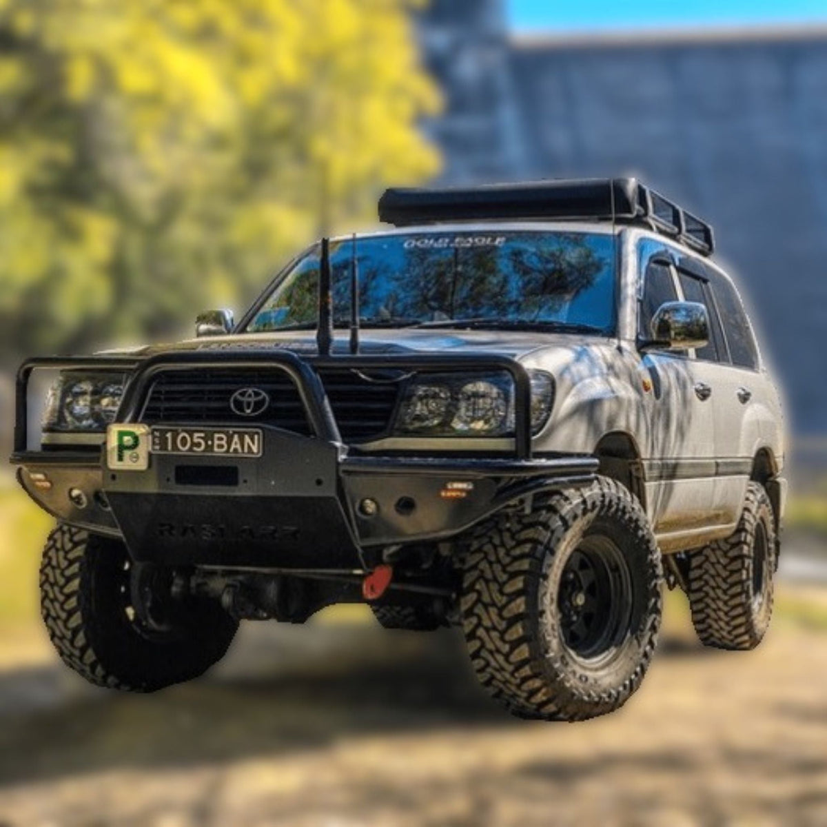 105 Series Toyota LandCruiser Azza Bull Bar - 2007 / Low Mount Winch