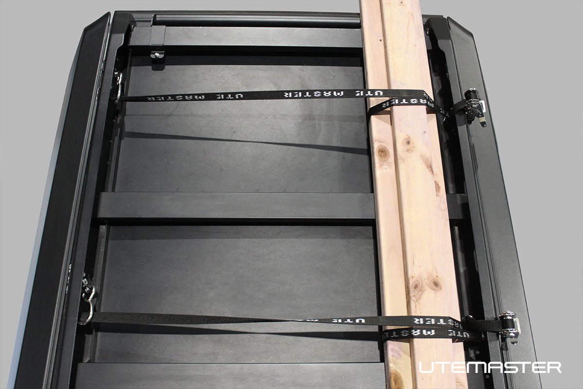Toyota Hilux Ratchet Tie Down Straps