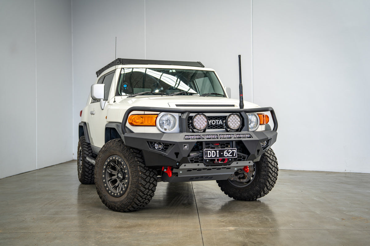 Toro bull bar to suit, Toyota Fj Cruiser, 2011-2016