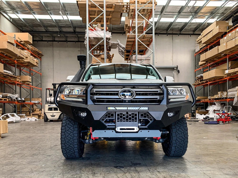 Offroad Animal - Toro Bull bar, To suit Toyota Land Cruiser 200 Series, 2015-2021