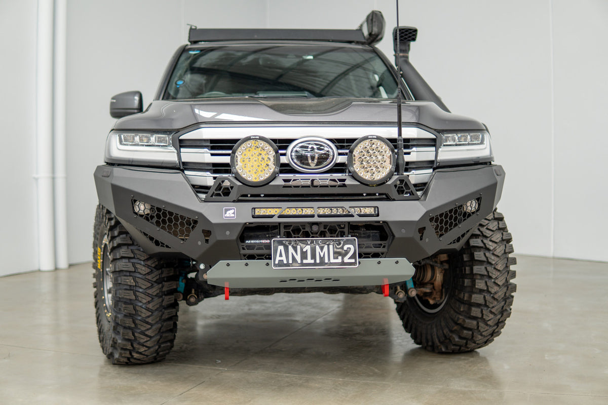 Rally Hoop to suit LC300 Predator bar for Offroad Animal Arse Kicker 9 inch lights