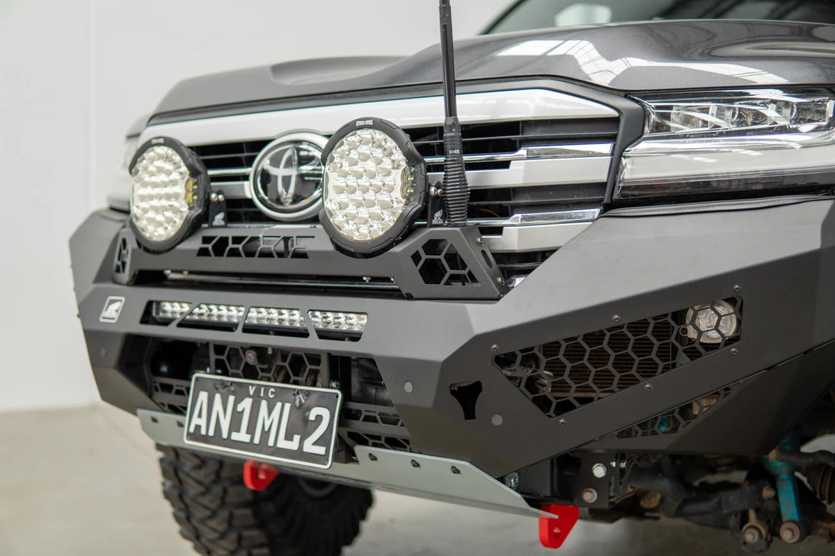 Rally Hoop to suit LC300 Predator bar for Offroad Animal Arse Kicker 9 inch lights