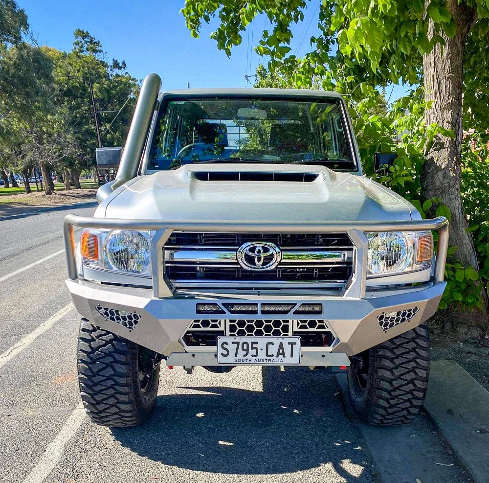 Toro Bull bar, Suitable for Single cab Toyota Land Cruiser 79 Series, 2017-2023