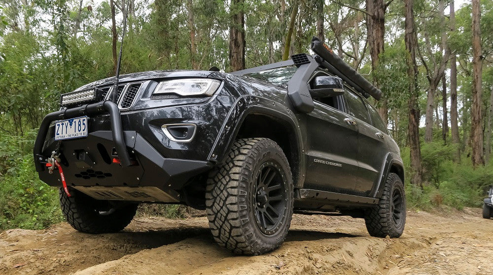 Offroad Animal - Nudge bar, Grand Cherokee WK2 2011-2021
